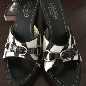 COACH CHRISSIE ZEBRA WEDGES BROWN PREOWNED 7B